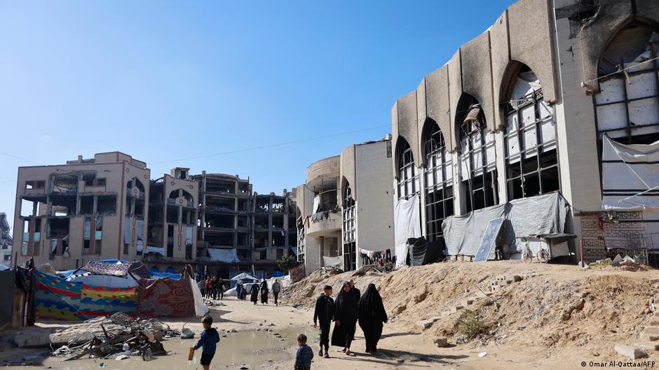 Palestinian Authority Announces First Legislative Elections in Two Decades