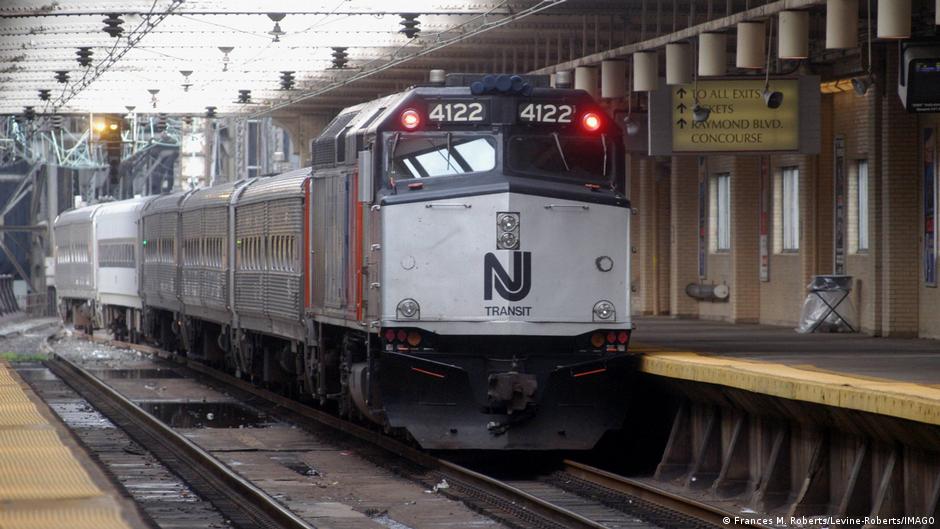 US Rail System Faces Hurdles in Bridging Gap with Global High-Speed Networks